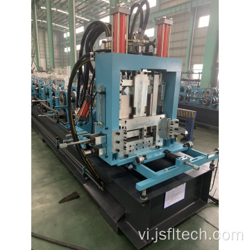 Hàng quảng cáo CZ Purlin Roll Machine